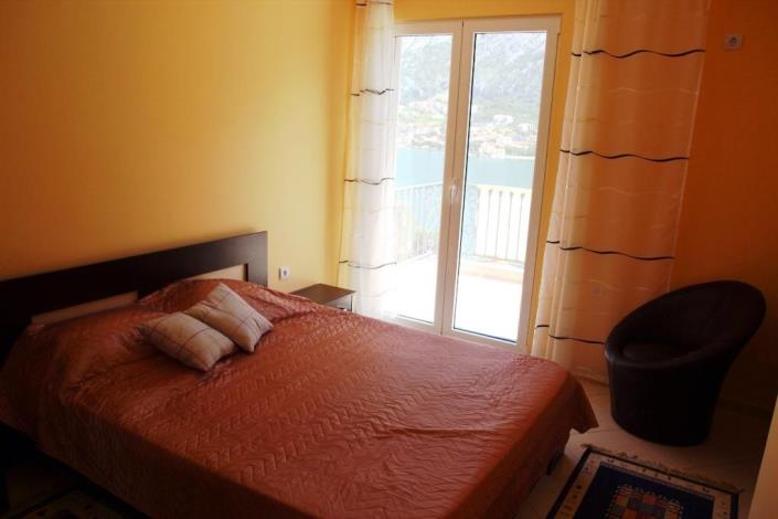 Image No.10-Villa for sale