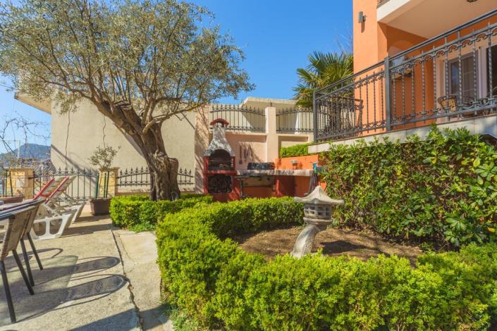 Image No.4-House for sale