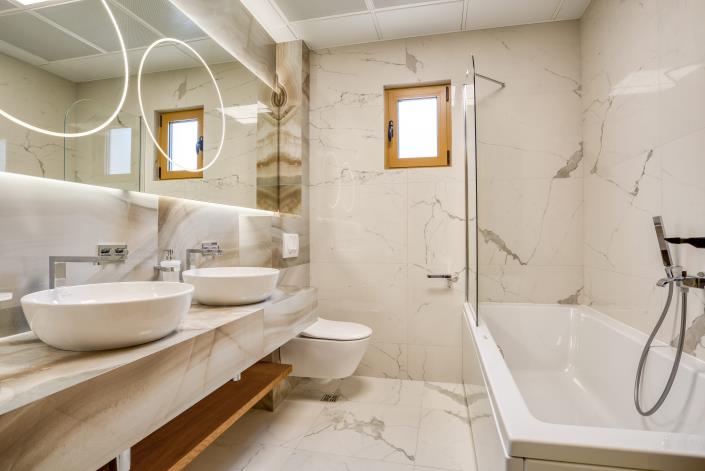 Image No.8-3 Bed Flat for sale