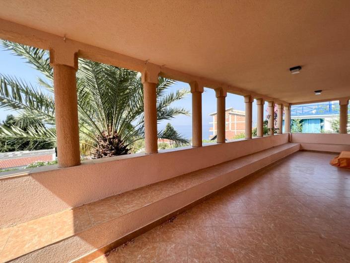 Image No.10-6 Bed Villa for sale