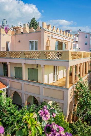 Image No.21-6 Bed Villa for sale