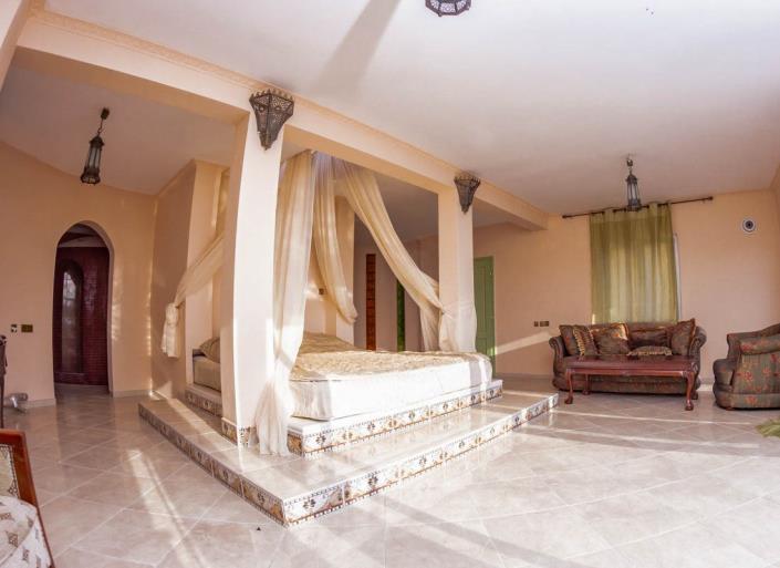 Image No.24-6 Bed Villa for sale