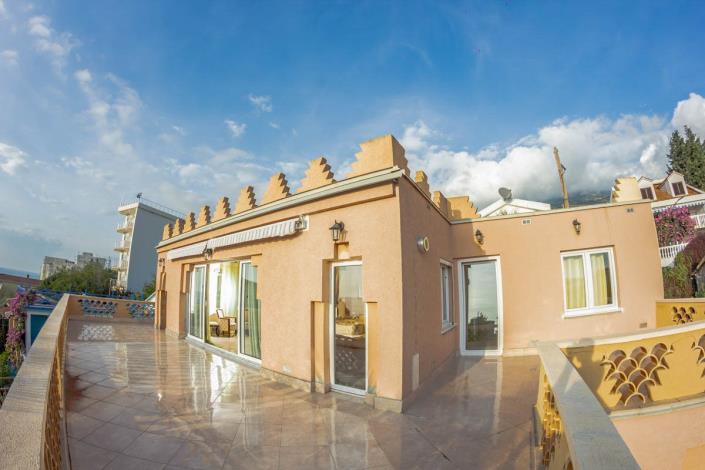 Image No.27-6 Bed Villa for sale