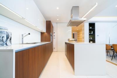 Luxury-three-bedroom-apartment-for-sale-in-Dukley-Gardens---13-_1198x800