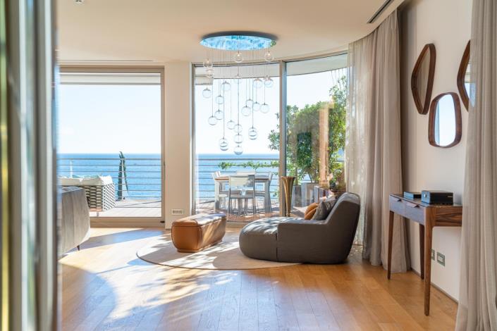 Image No.8-3 Bed Penthouse for sale