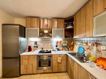 Dom-v-tihpm-meste-v-Lastve-Grbaljskoj-12439--4-_1067x800