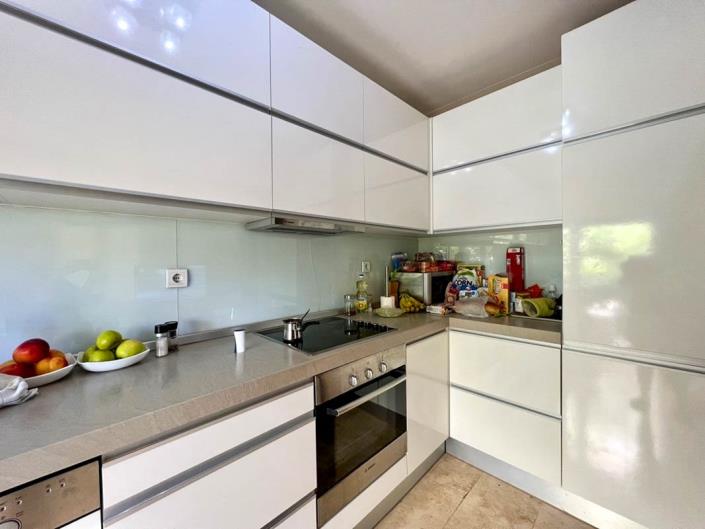 Image No.7-3 Bed Apartment for sale