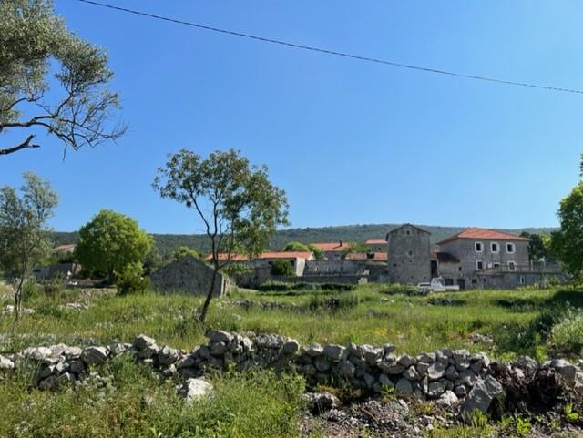 Image No.2-House for sale