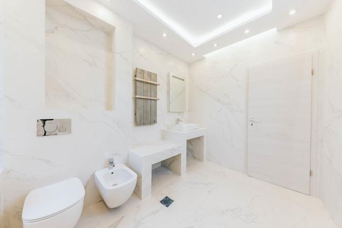 Image No.10-4 Bed Villa for sale