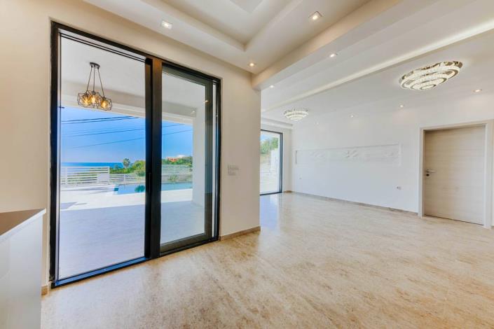 Image No.14-4 Bed Villa for sale