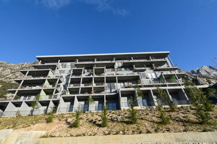 Image No.5-2 Bed Apartment for sale