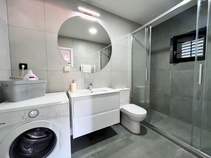 Image No.5-3 Bed Townhouse for sale