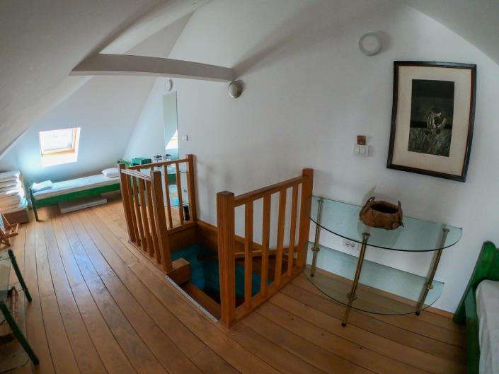 Image No.9-3 Bed House for sale