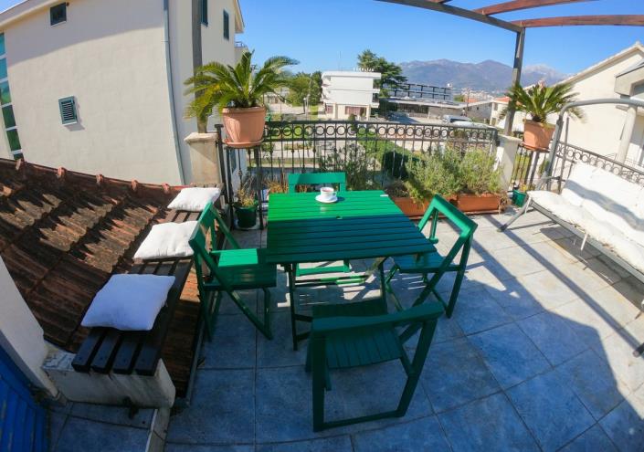 Image No.10-3 Bed House for sale