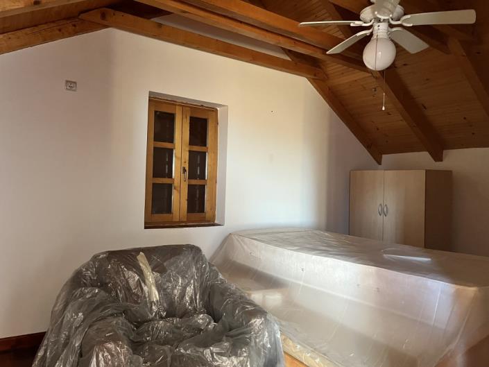 Image No.12-5 Bed House for sale