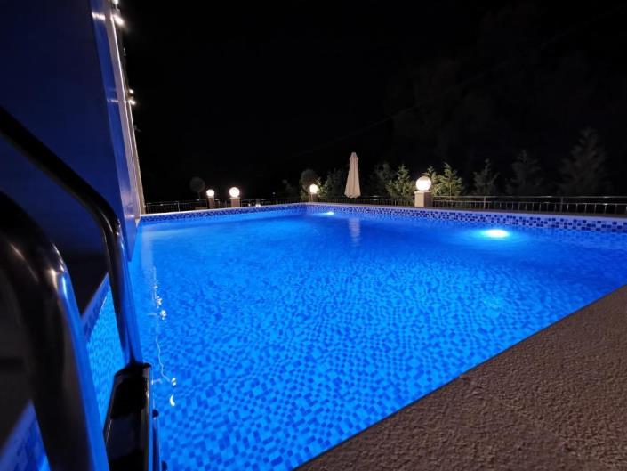 Image No.15-15 Bed Hotel for sale