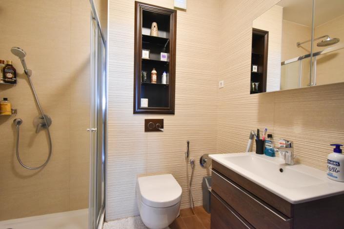 Image No.14-2 Bed Apartment for sale