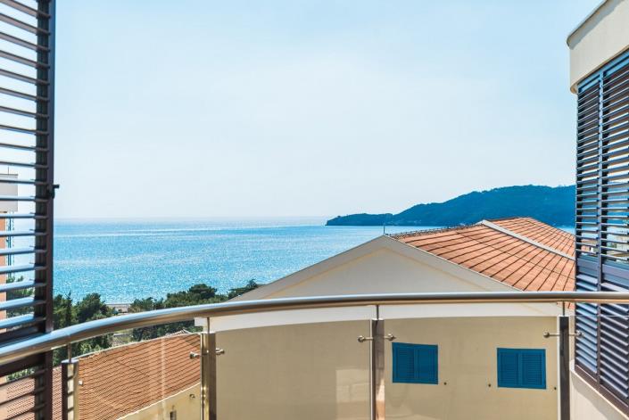 Image No.5-Apartment for sale