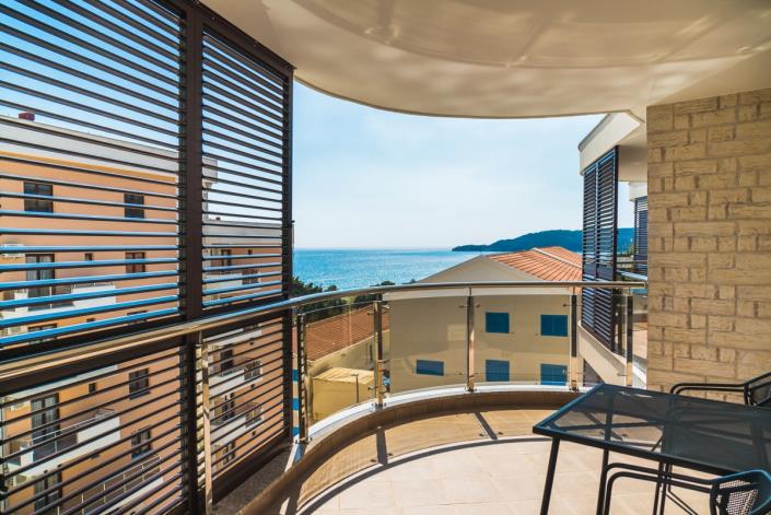 Image No.8-Apartment for sale