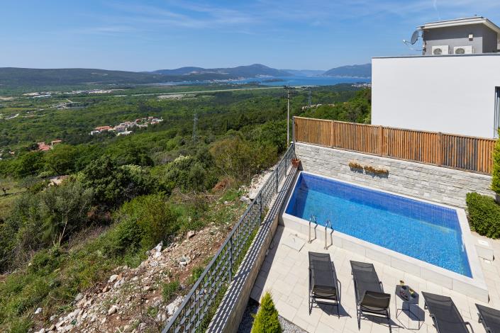 Image No.53-3 Bed Villa for sale