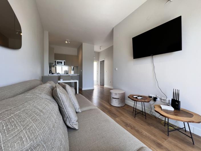 Image No.8-Apartment for sale