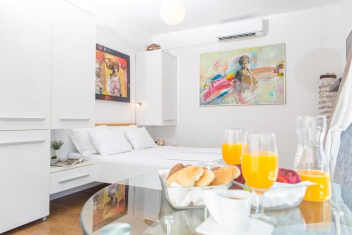 Image No.5-Villa for sale