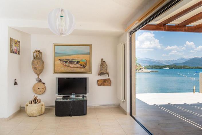 Image No.11-Villa for sale