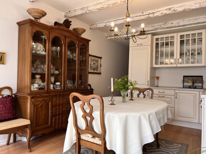 Image No.25-2 Bed House for sale