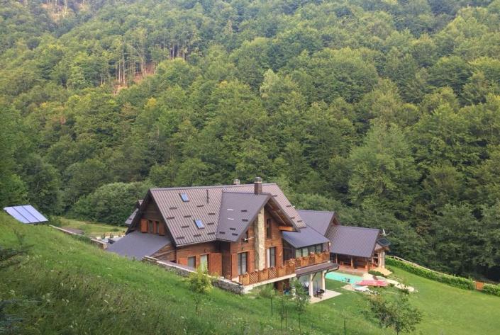 Image No.26-8 Bed Country House for sale