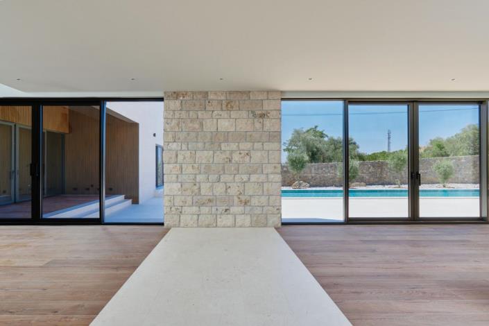 Image No.20-6 Bed Villa for sale