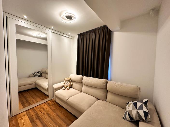 Image No.9-6 Bed Apartment for sale