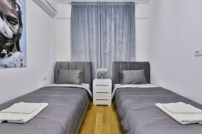 Image No.10-2 Bed Apartment for sale