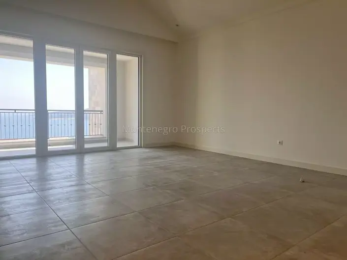 Image No.10-1 Bed Apartment for sale