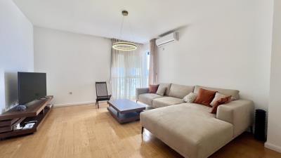 1 - Bar, Apartment