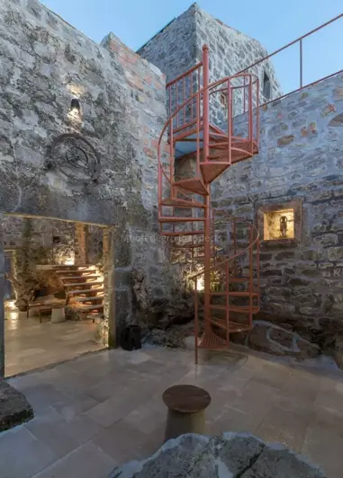 Image No.16-3 Bed House for sale