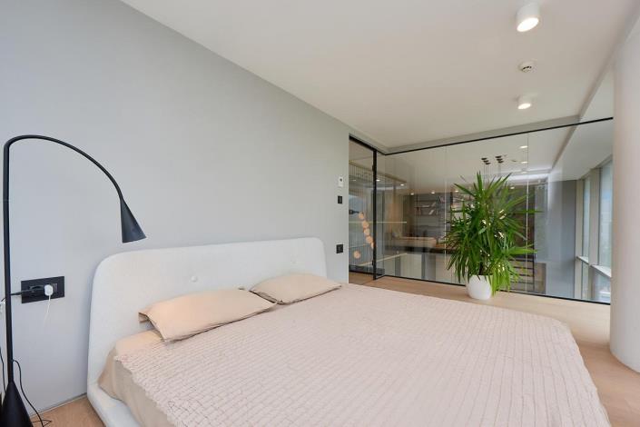 Image No.13-2 Bed Apartment for sale