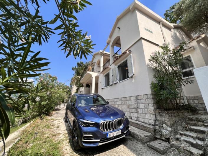 Image No.20-3 Bed Villa for sale