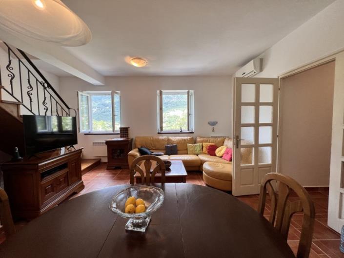 Image No.7-3 Bed Villa for sale