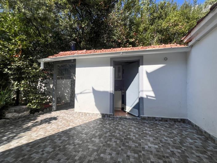 Image No.15-2 Bed House for sale