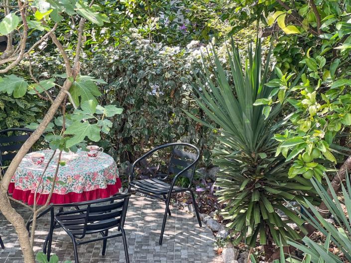 Image No.5-2 Bed House for sale