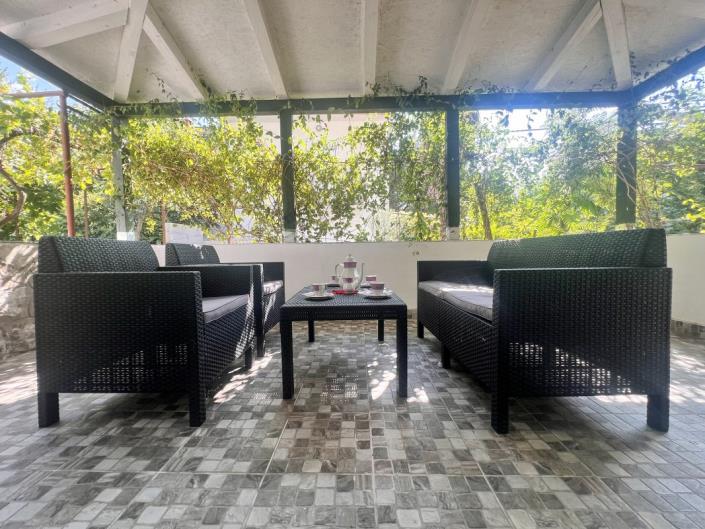 Image No.17-2 Bed House for sale