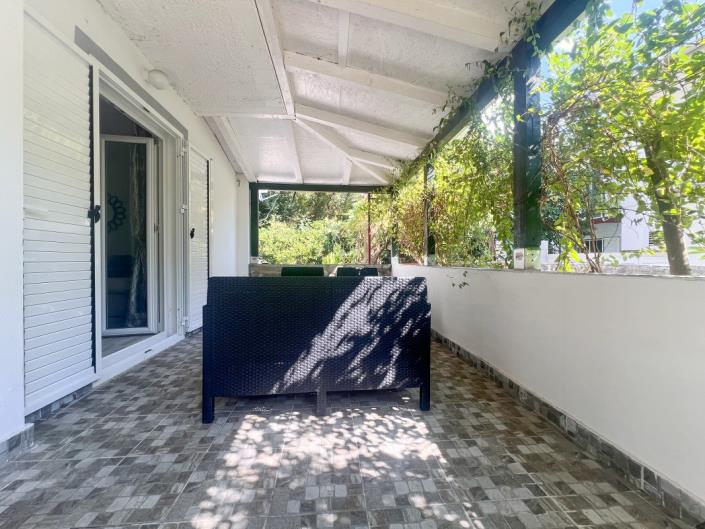 Image No.18-2 Bed House for sale