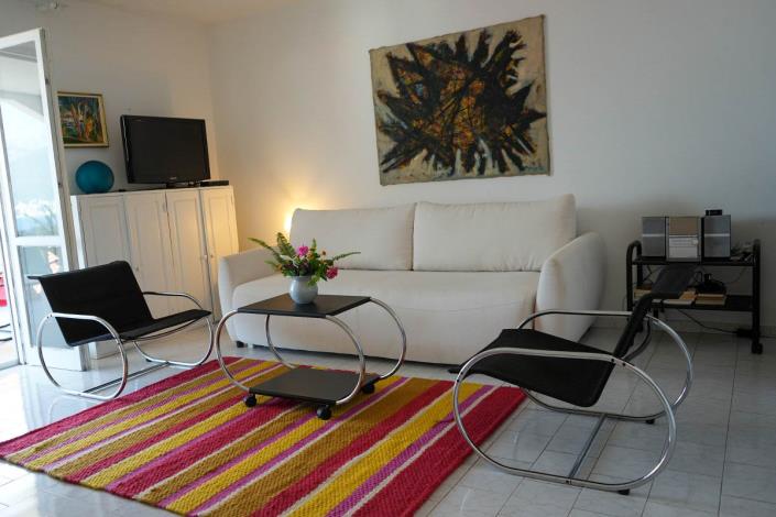 Image No.11-4 Bed House for sale