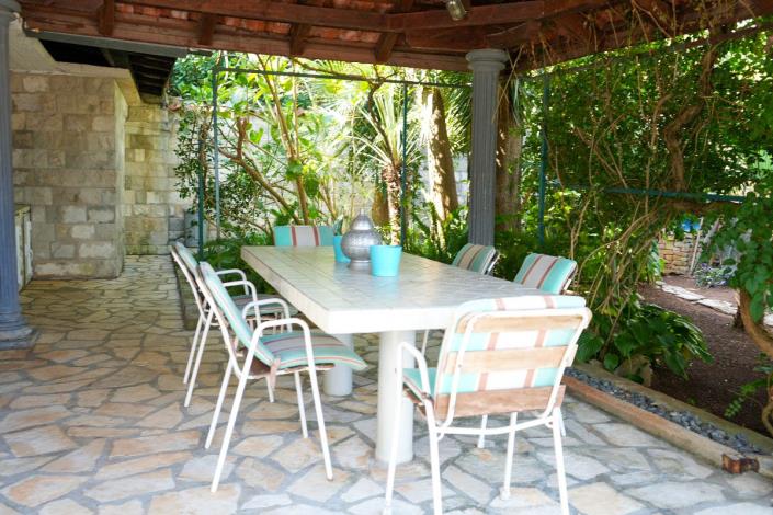 Image No.19-4 Bed House for sale