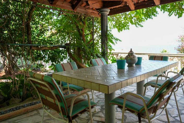 Image No.20-4 Bed House for sale