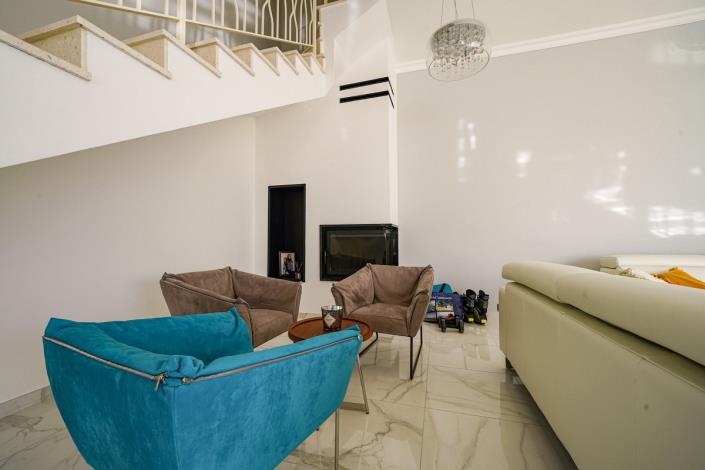 Image No.17-4 Bed Villa for sale