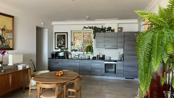 Image No.12-2 Bed Apartment for sale