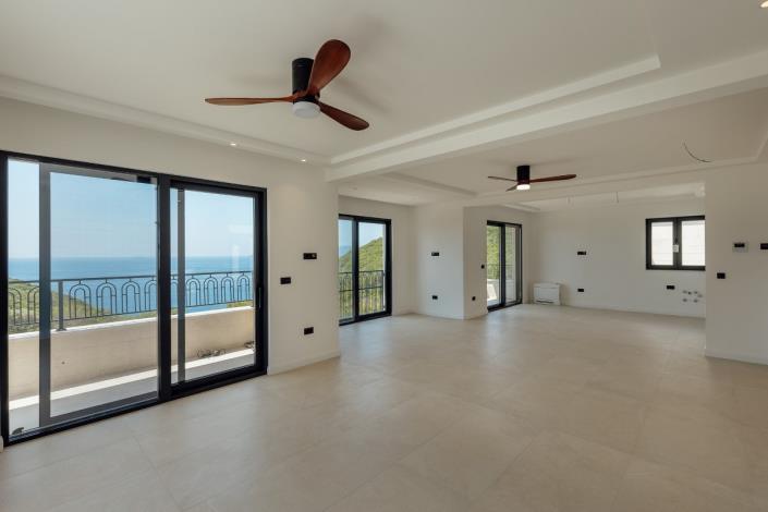 Image No.13-5 Bed Villa for sale