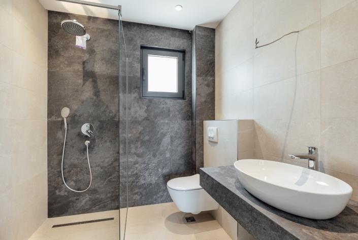 Image No.20-5 Bed Villa for sale