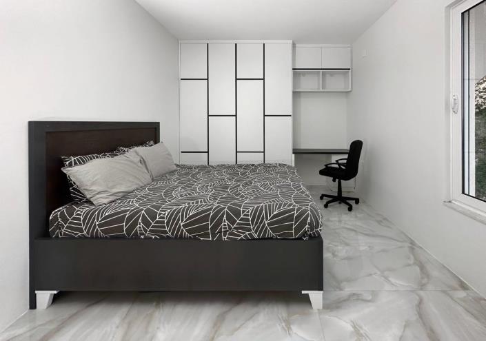 Image No.3-3 Bed House for sale